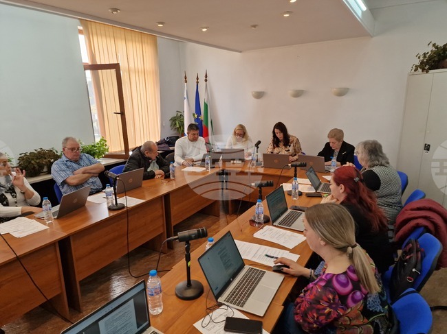 Общинският съвет в Мирково отпуска пет хиляди лева за юбилей на танцов клуб „Мирковско хоро“