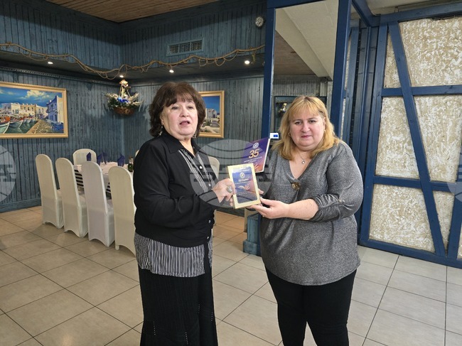 Синдикалисти в Плевен отбелязаха с тържество 35 години от учредяването на Независимия учителски синдикат