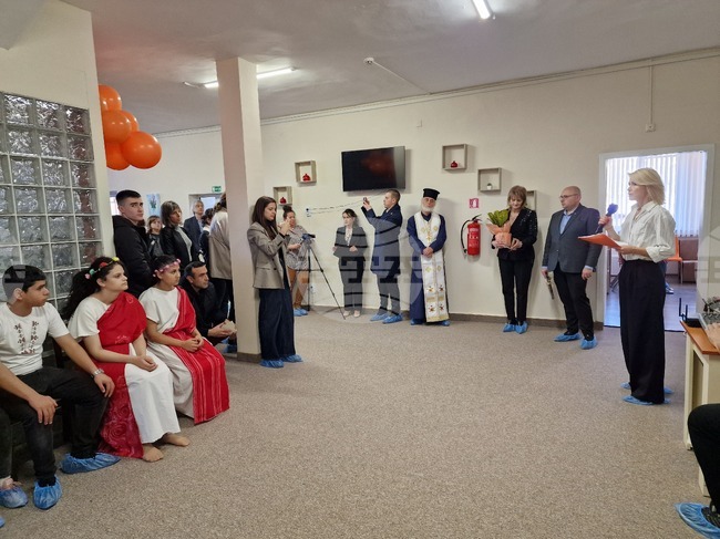 Нов комплекс за социални услуги бе открит в Разград в Деня на града