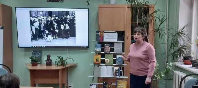 Българската библиотека в Кишинев организира книжна изложба за Холокоста