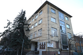 Балкантон - сграда