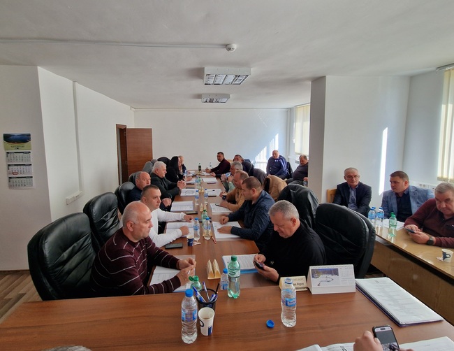 Общински съвет - Доспат прие ценоразпис и годишен план за ползване на дървесина от горските територии