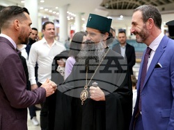 „Не затваряй очи" - филм - премиера