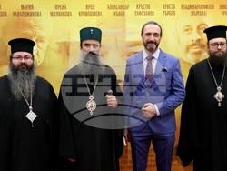 „Не затваряй очи" - филм - премиера