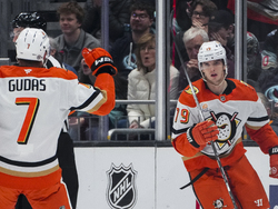 Ducks Kraken Hockey
