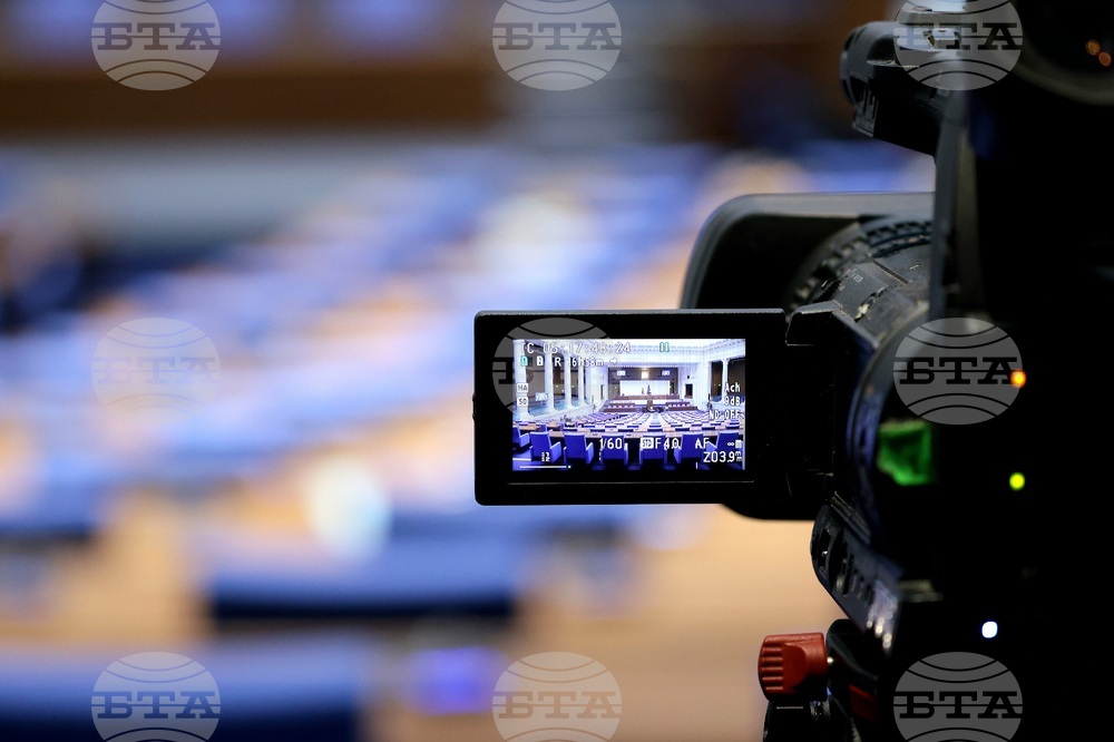 Парламентът ще изслуша регионалния министър Иван Иванов и председателя на АПИ Йордан Вълчев за обществена поръчка за ремонт на пътища