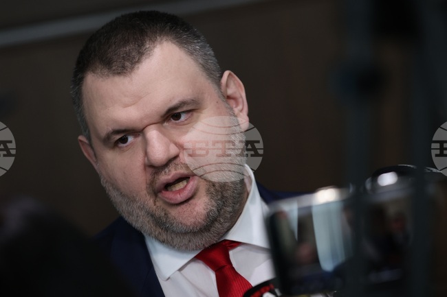 Лидерът на "ДПС-Ново начало" Делян Пеевски настоя държавата да купи рафинерията "Лукойл Нефтохим Бургас"