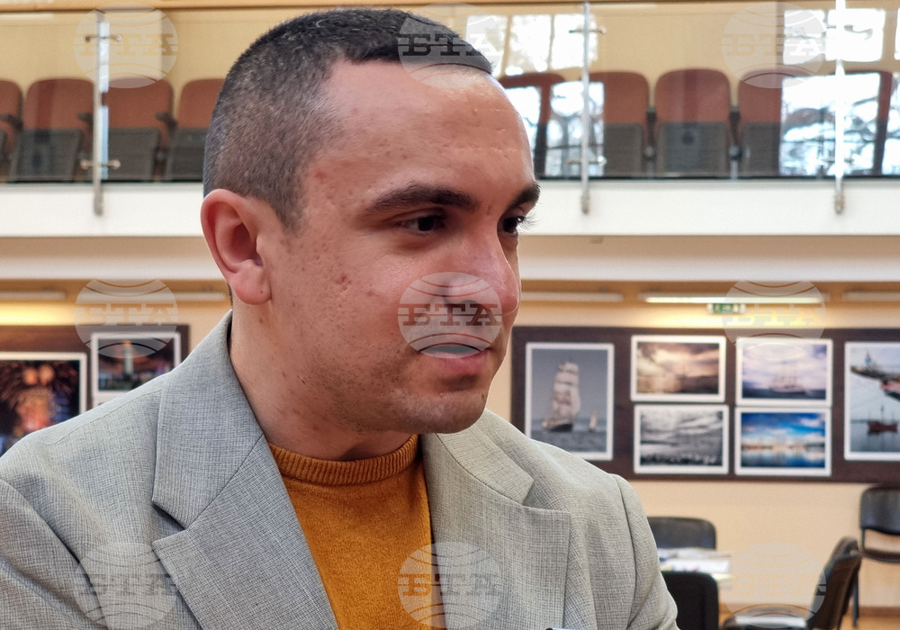 Българските учители страдат най-вече от липсата на време, каза във Варна експертът Цветомир Атанасов