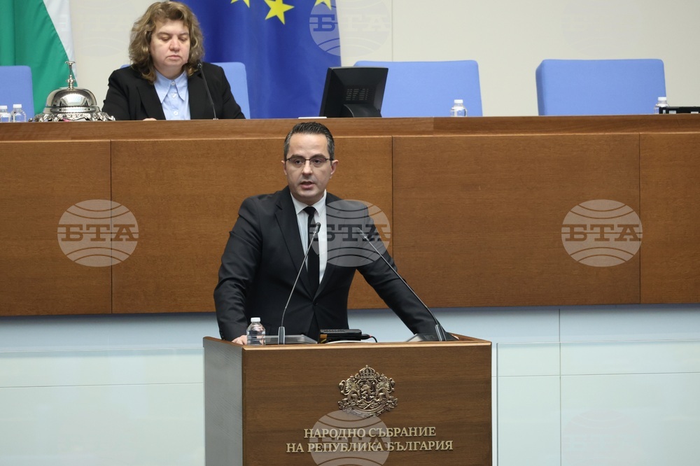 Парламент - заседание - Цончо Ганев
