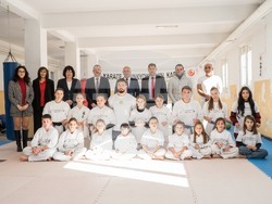 Снимка: Асоциация "Докосни дъгата"