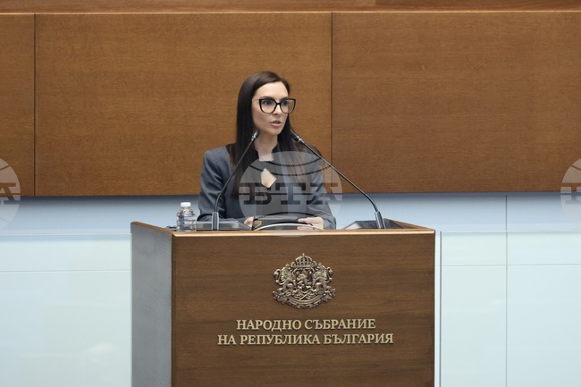 Инвестициите във водопреносната мрежа се отразяват на цената на водата, каза изп. директор на "Български ВиК холдинг" 