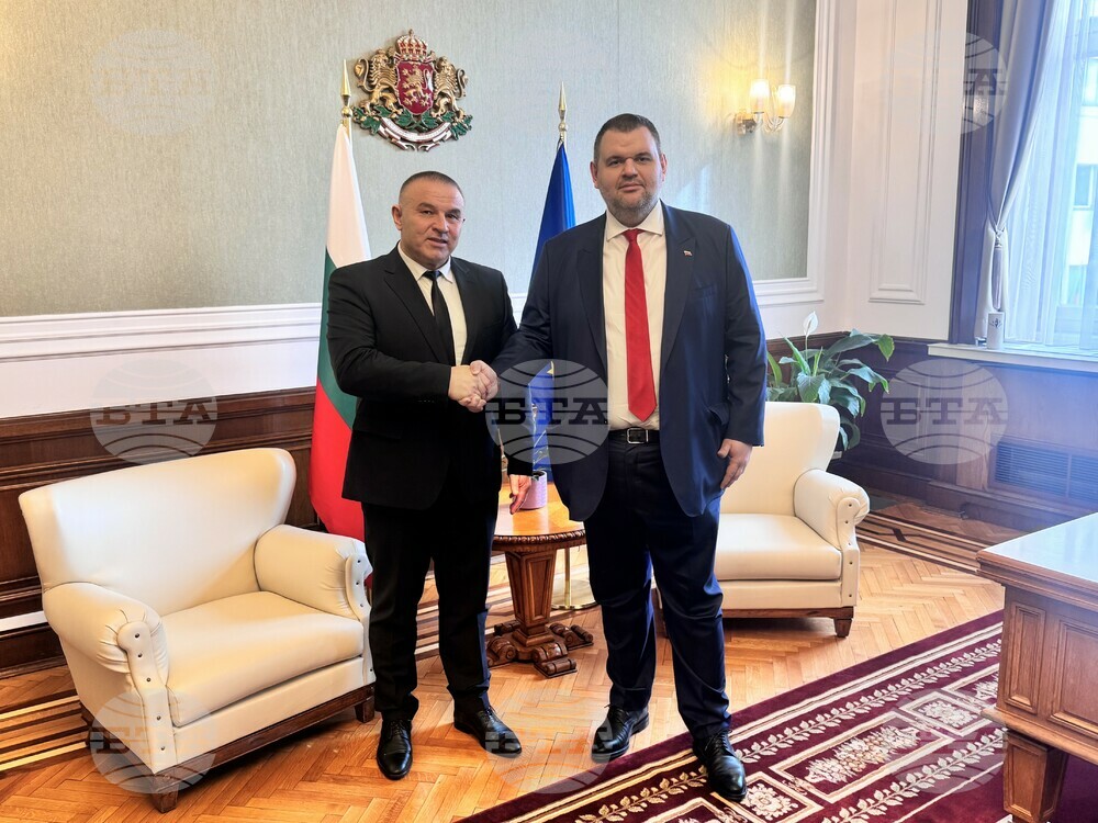 Лидерът на "ДПС-Ново начало" Делян Пеевски се ангажира с проблемите на Българската федерация по вдигане на тежести
