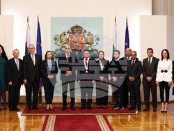 Румен Радев - Месауд Мехила - награждаване