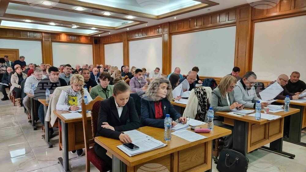 Сградата на община Добричка да бъде санирана по проект приеха общинските съветници