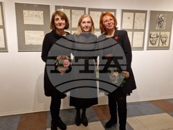 Изложба „Полет“ на художника Маргарит Цанев – Марго бе открита в Българския културен институт в Берлин