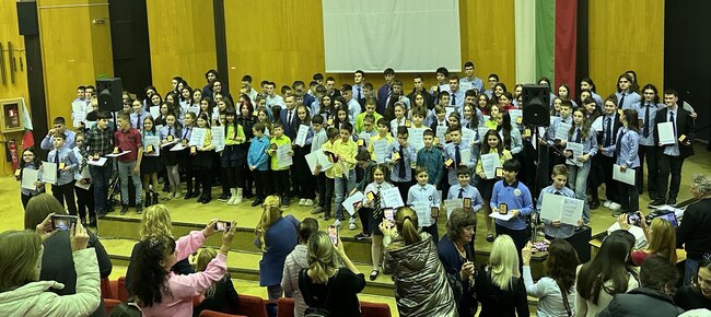 Кметът на Русе Пенчо Милков отличи 152-ма ученици с изявени дарби