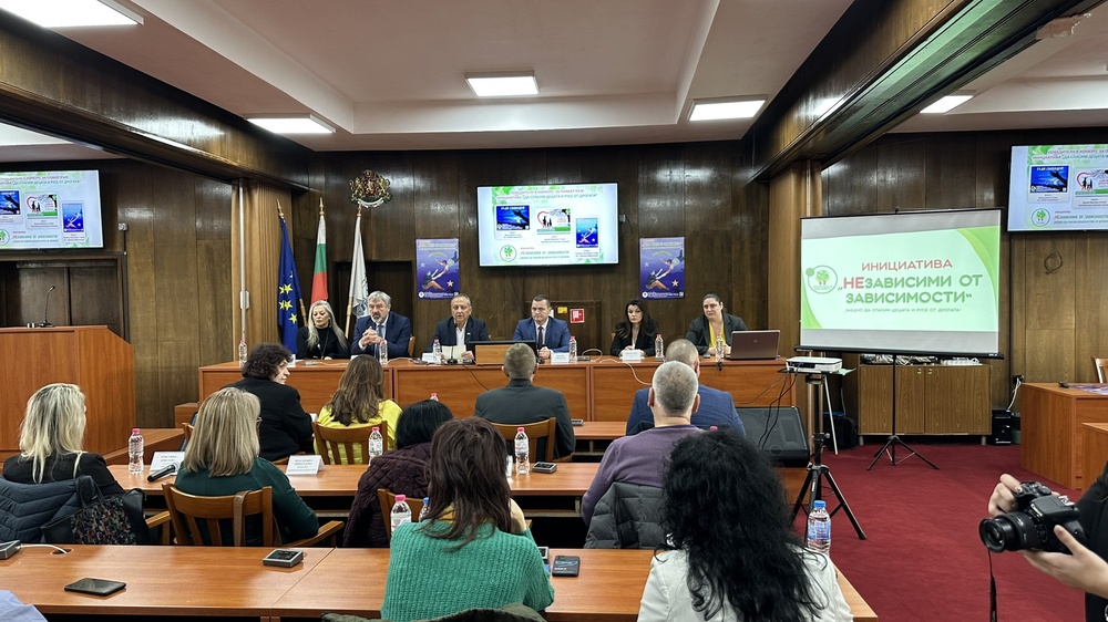 Психоактивни вещества, опаковани като играчки и анимационни герои, се предлагат на децата в Русенско