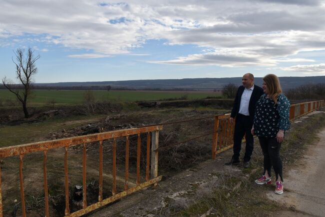 Кметът на Община Ловеч Страцимир Петков посети три от селата по поречието на река Осъм и обсъди ключови инфраструктурни въпроси