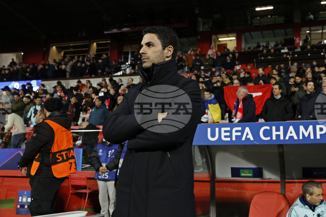 Микел Артета отказа да коментира слуховете за трансфер на Оли Уоткинс, ни призна, че Арсенал търси активно нападател