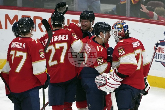 Шампионът Флорида постигна победа срещу Лос Анджелис в НХЛ