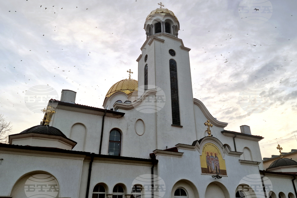 Шумен - храмов празник - църква „Свети Три Светители”