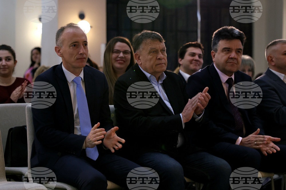 Софийски университет "Св. Климент Охридски" - INSAIT - EXPLORER