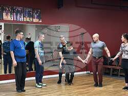 Хореографът доц. Георги Гаров гостува в Сиатъл по покана на Фолклорна формация „Сиатъл чета“ при Българския културен център в града