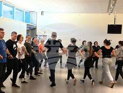 Хореографът доц. Георги Гаров гостува в Сиатъл по покана на Фолклорна формация „Сиатъл чета“ при Българския културен център в града