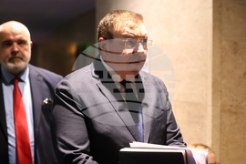 Парламент - заседание