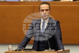 Парламент - заседание