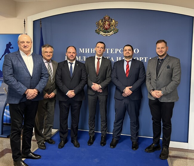 Министър Пешев: Интегрирането на спорта в учебния процес и насърчаването на активния начин на живот сред студентите е сред приоритетите на Министерството на младежта и спорта