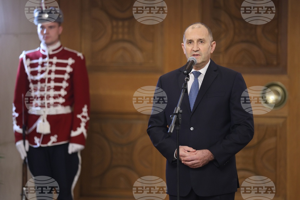Румен Радев - ръководители на дипломатически мисии - прием