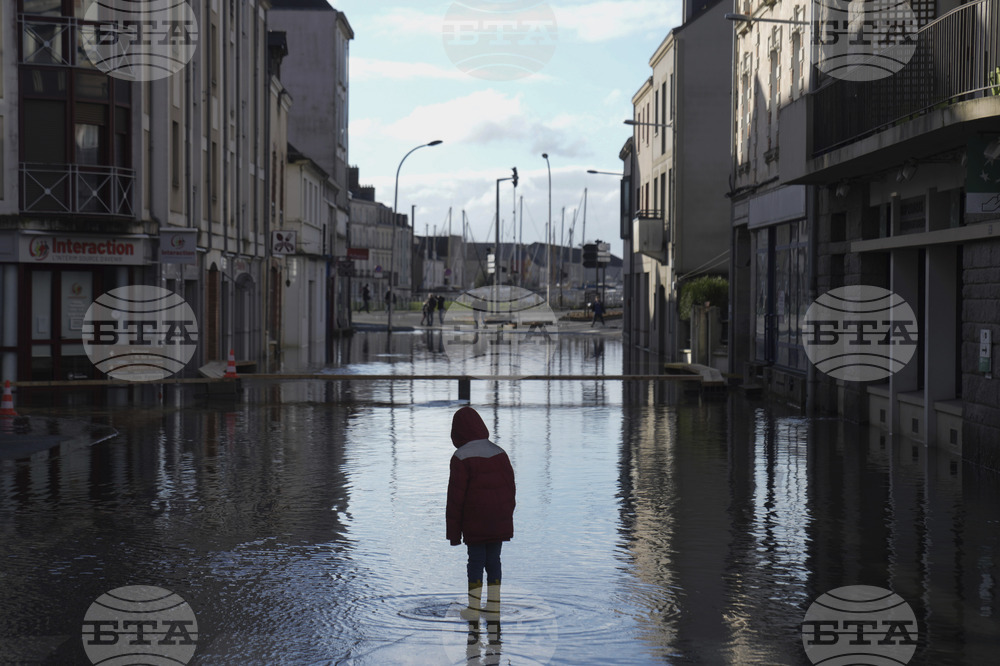 Силна буря във Франция взе жертва