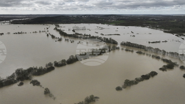 Наводнения заляха части от Южна Франция