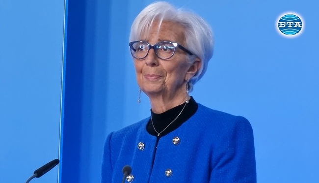 ЕЦБ очаква инфлацията да се задържи около и под сегашните нива, каза Кристин Лагард