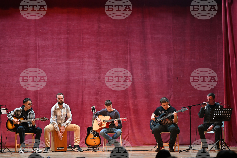 Благотворителен концерт в подкрепа на страдаща от тежко заболяване учителка се състоя в Монтана