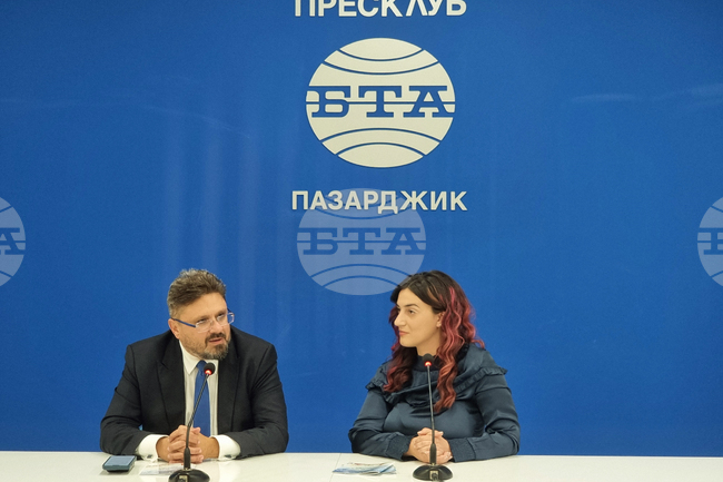 Национален пресклуб на БТА-Пазарджик - книга - представяне