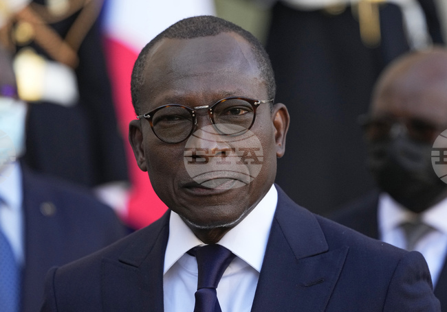 Президентът на Бенин Патрис Талон заяви, че опитът за преврат е бил осуетен, и обеща, че случилото се няма да остане безнаказано 