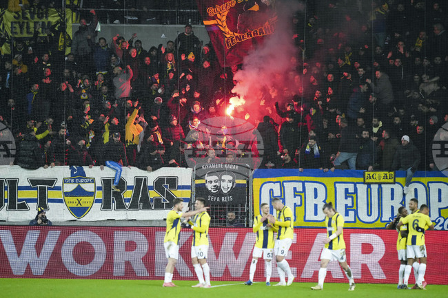 Фенербахче с класическа победа у дома срещу Андерлехт, Аякс спечели като гост срещу Роял Юнион