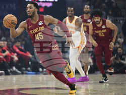 Hawks Cavaliers Basketball