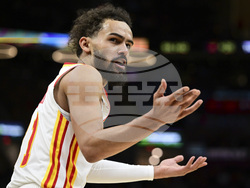 Hawks Cavaliers Basketball