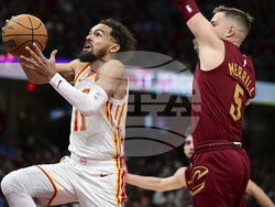 Hawks Cavaliers Basketball