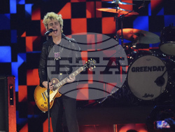 FireAid Benefit Concert - Show