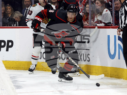Blackhawks Hurricanes Hockey