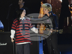 FireAid Benefit Concert - Show