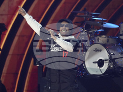 FireAid Benefit Concert - Show