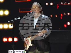 FireAid Benefit Concert - Show