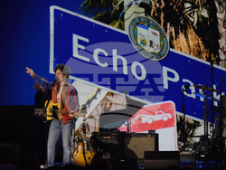 FireAid Benefit Concert - Show