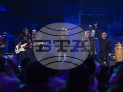 FireAid Benefit Concert - Show