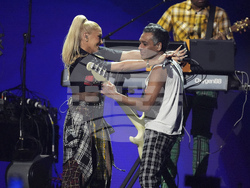 FireAid Benefit Concert - Show